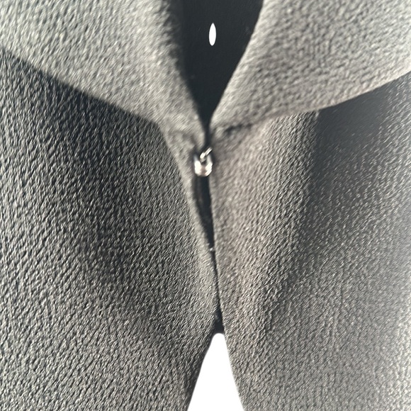 Aritzia Wilfred blazer Black Crepe Blazer single clasp business casual sz xs - Picture 5 of 9